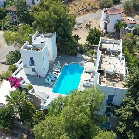 Panorama Bodrum מלון 3*